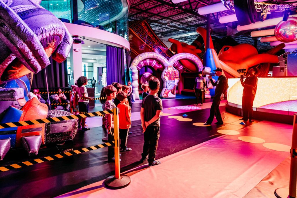 Kids playing at Bounce Empire
